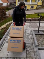 Archivpflege ist auch schwere körperliche Arbeit